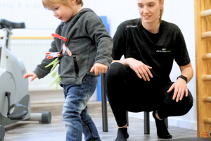 Bobath-Therapie bei Pazuru Med I Kinderphysiotherapie