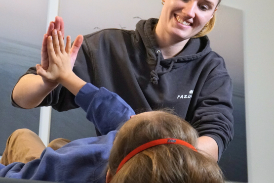 Bobath-Therapie bei Pazuru Med I Kinderphysiotherapie_06_Solingen