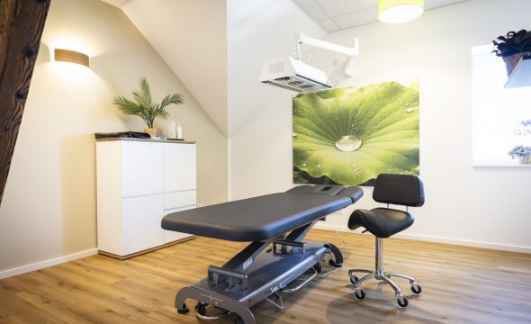 PAZURU Med_Gesundheitsstudio_Physiotherapie_Solingen_Behandlungsraum 1
